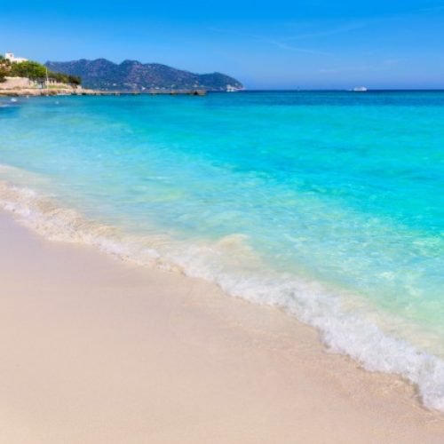 Cala-Millor-Diversion-y-belleza-en-la-costa-este-de-Mallorca